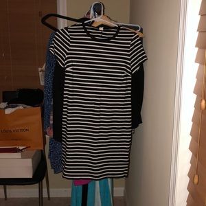 Old Navy strip dress